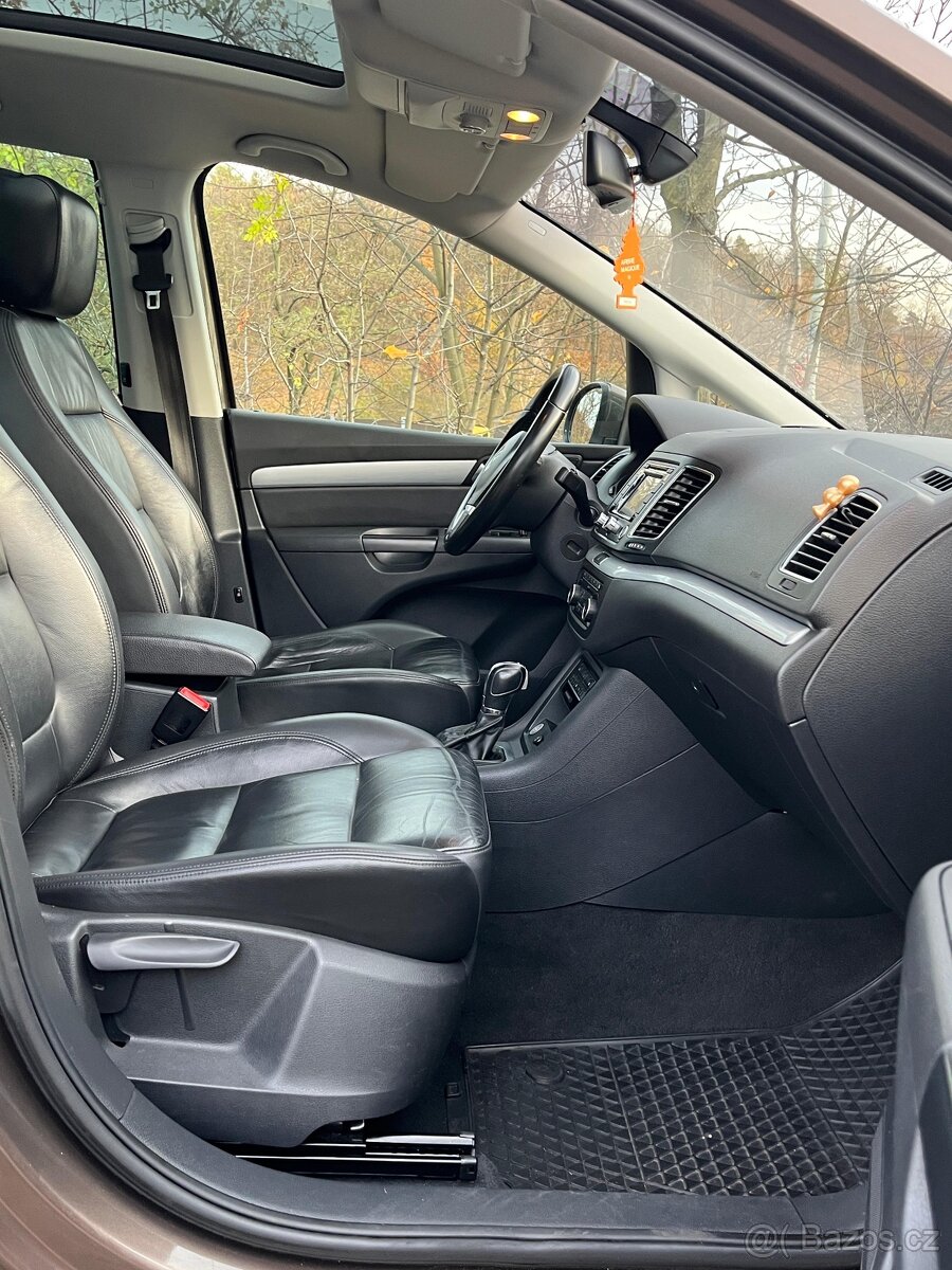 VW Sharan 2.0 TDI 103 kW DSG - 13