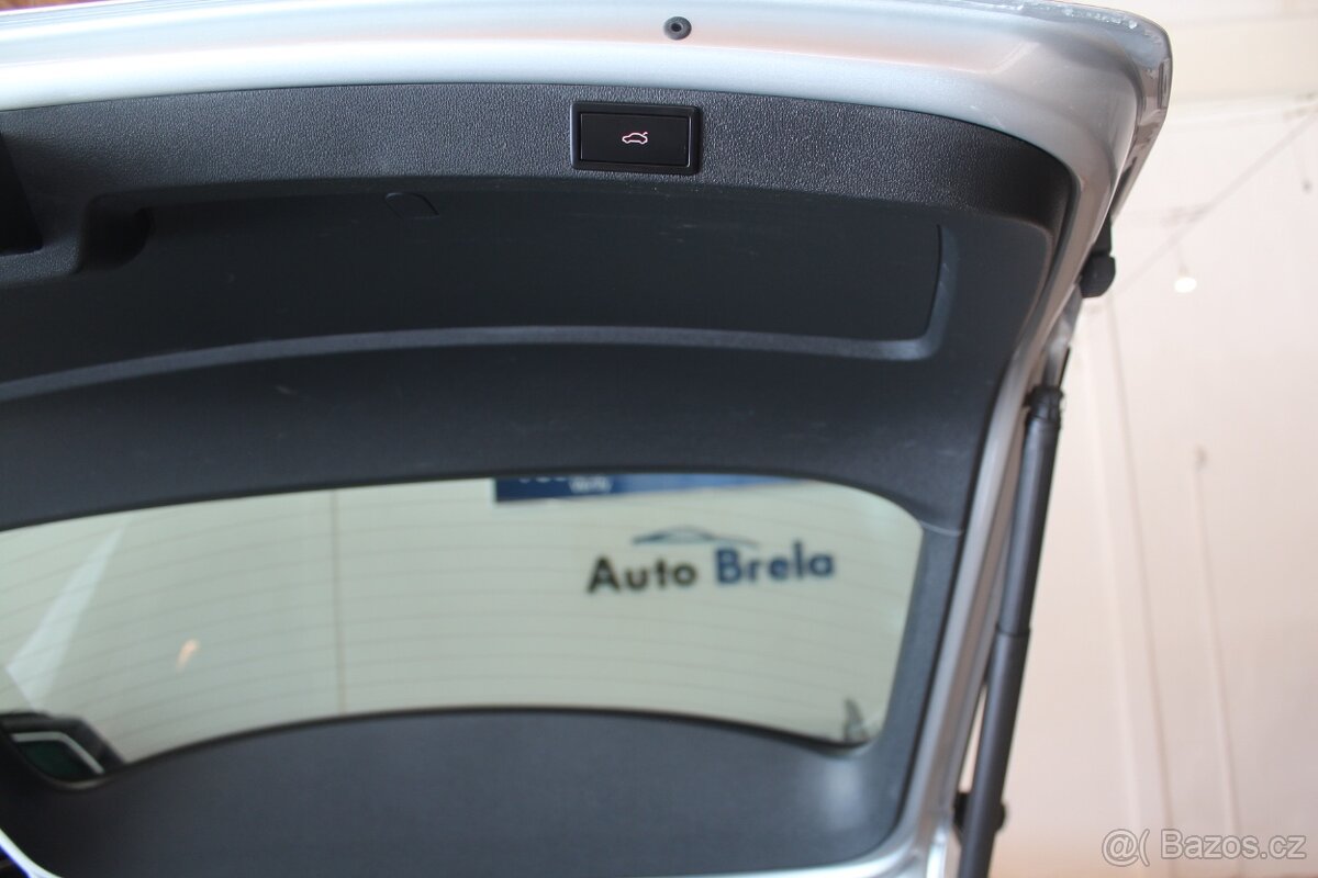 Škoda Octavia III 1.6TDI Elegance Navi Tažné - 13