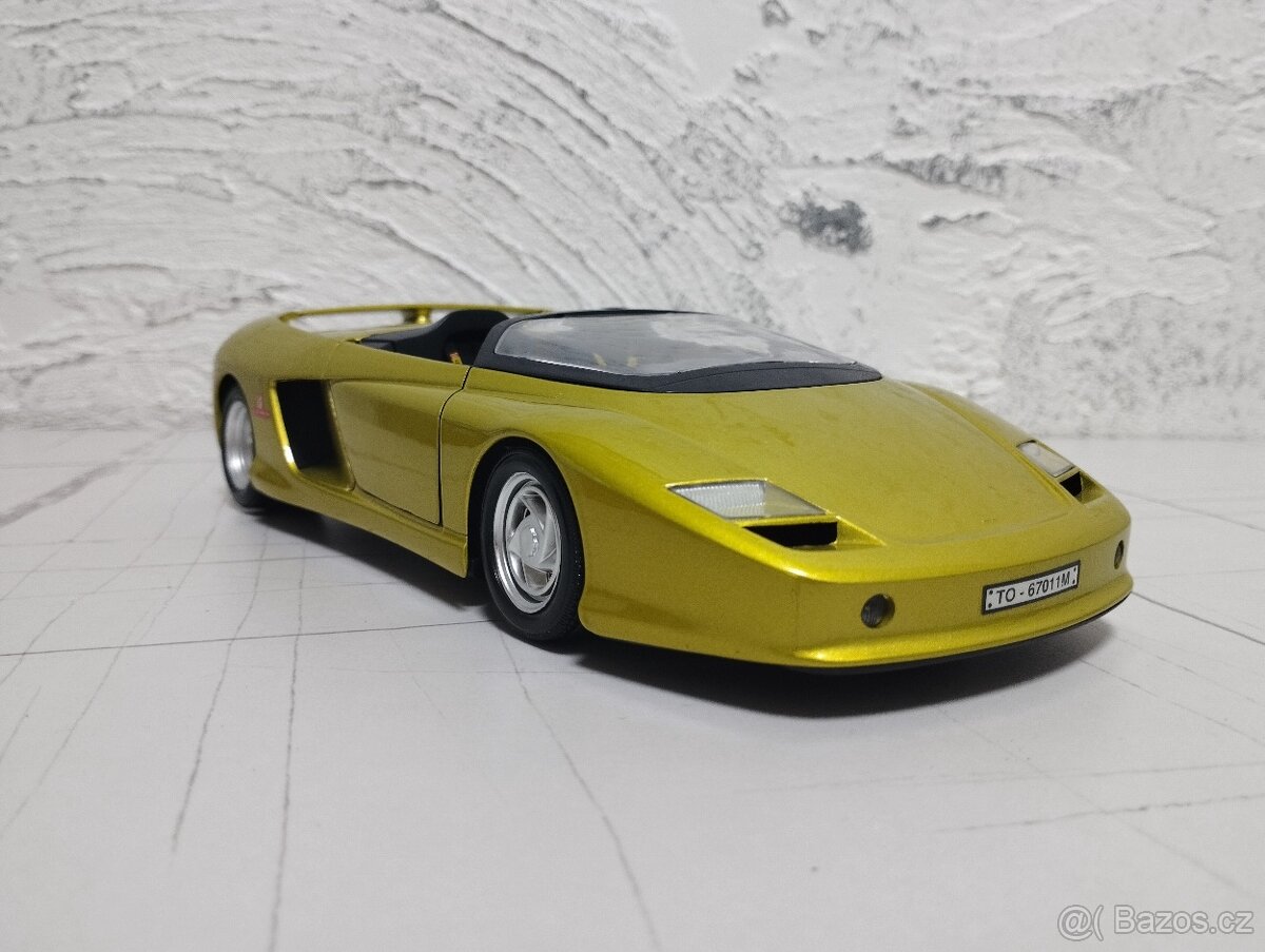 Ferrari Mythos 1/18 Guiloy - 13
