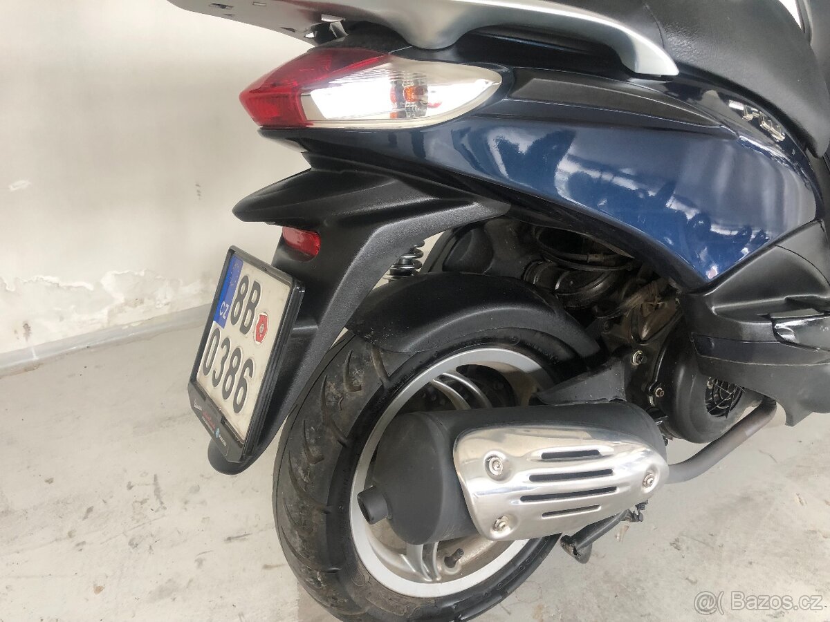 Piaggio Fly 125 - 13