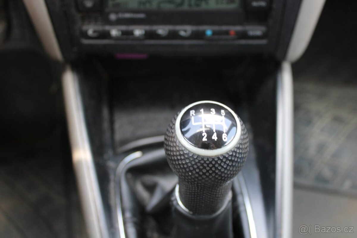 Volkswagen Golf, 1,9TDi 85KW, STK 10/2026, r.v. 2000 - 13