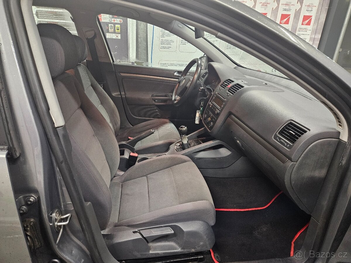 VOLKSWAGEN GOLF V 1.6MPi -75KW - 13