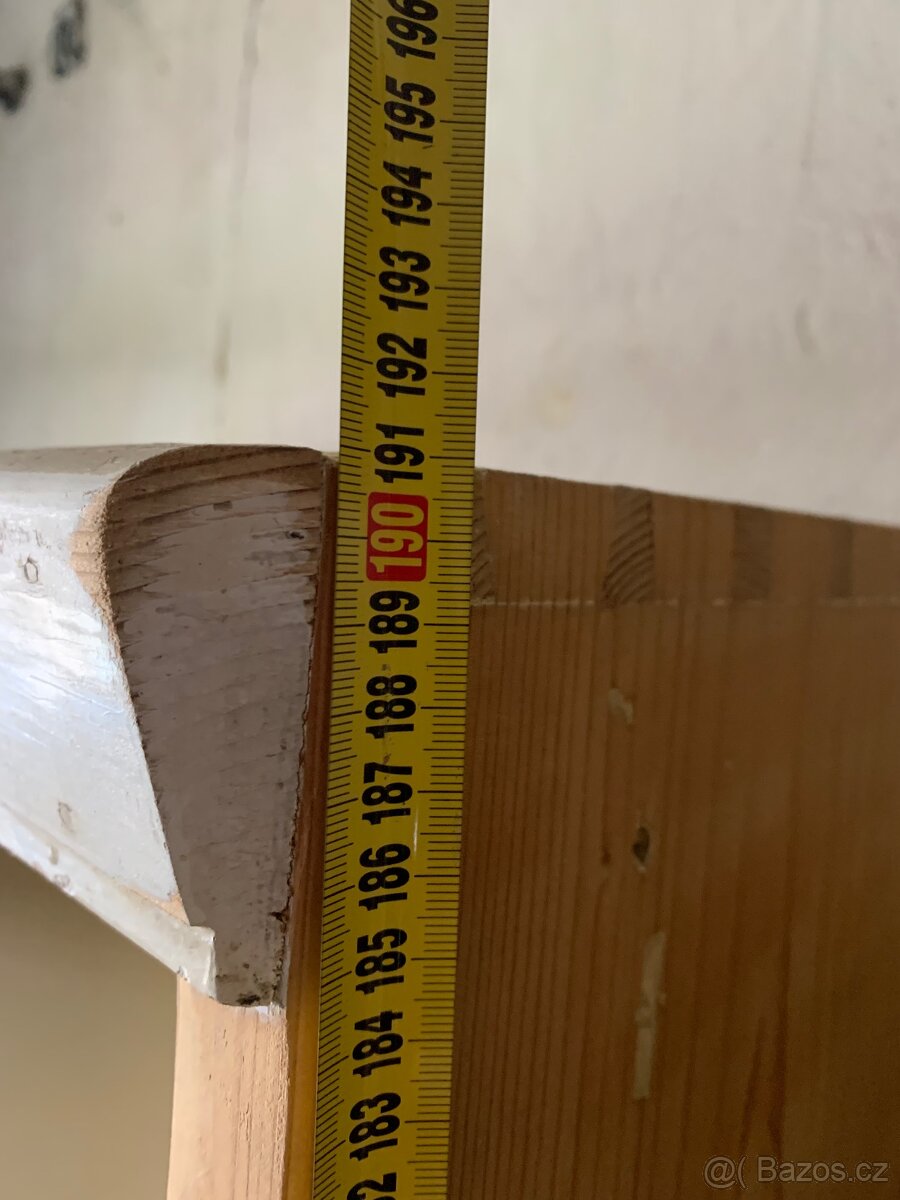 Strozitna kuchynska kredenc - 13