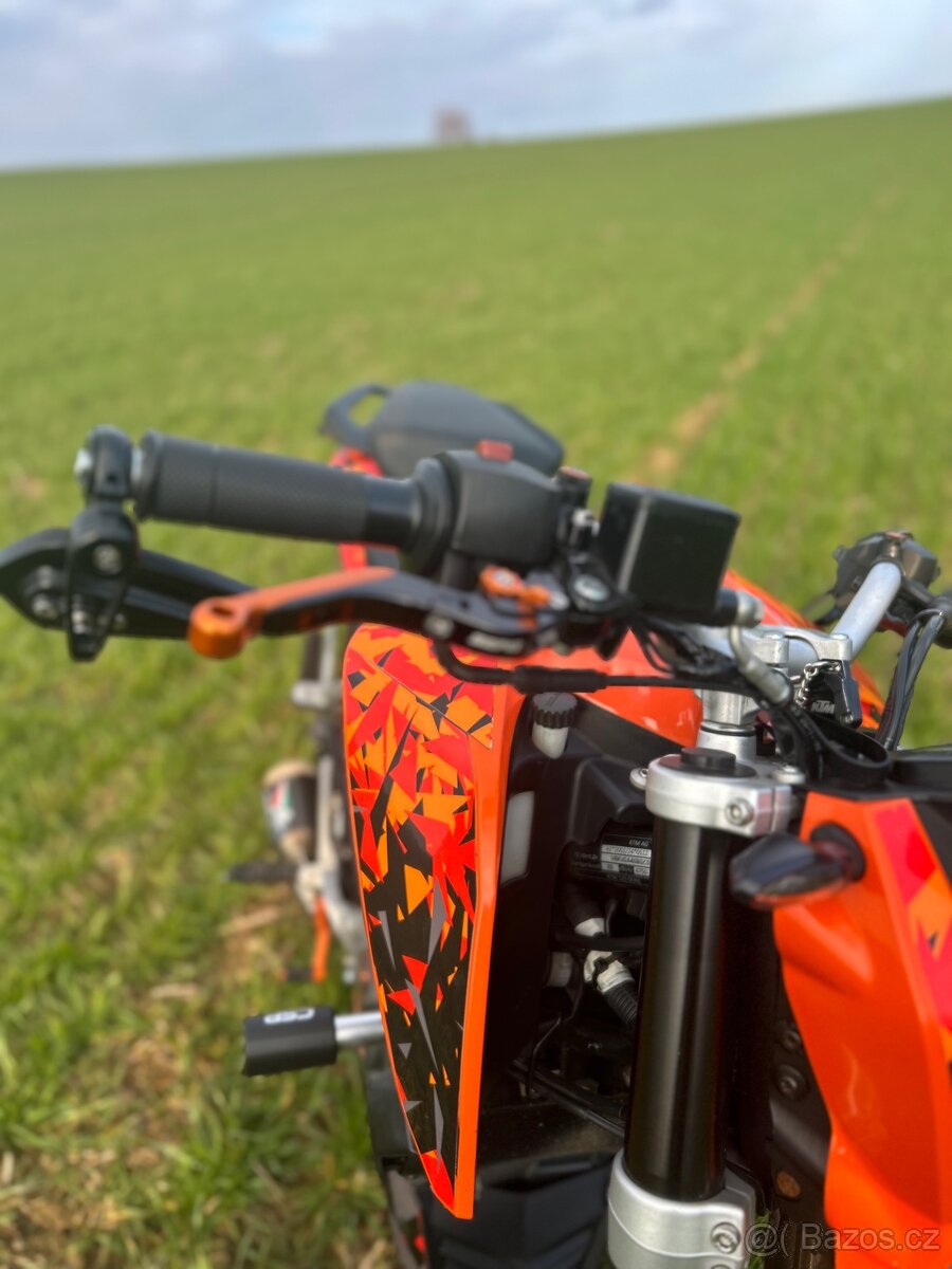 Ktm duke 125 (2016) - 13