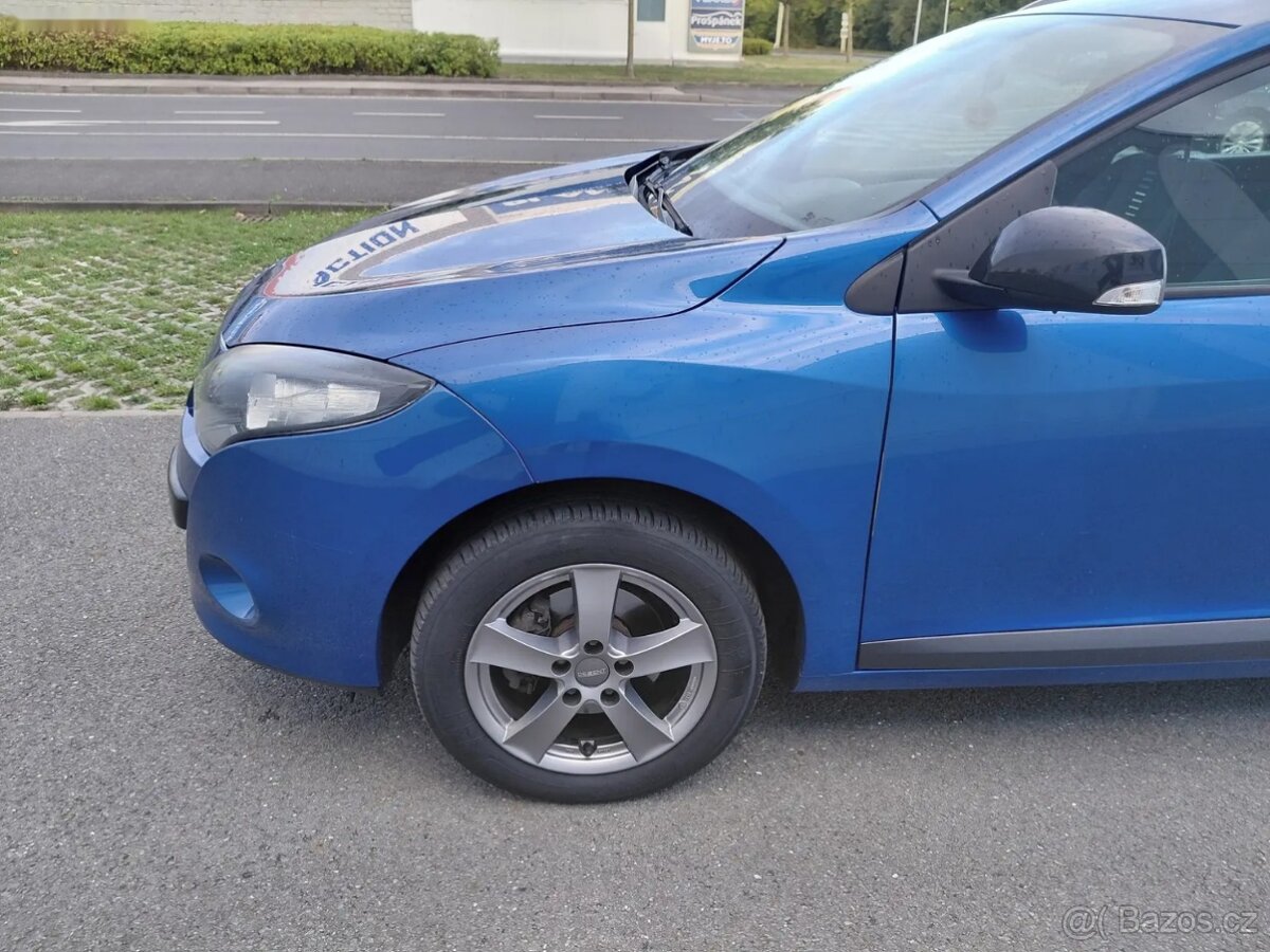 Renault Mégane, 1.6 16V 2.MAJ,PĚKNÉ,SPOLEHLIVÉ - 13