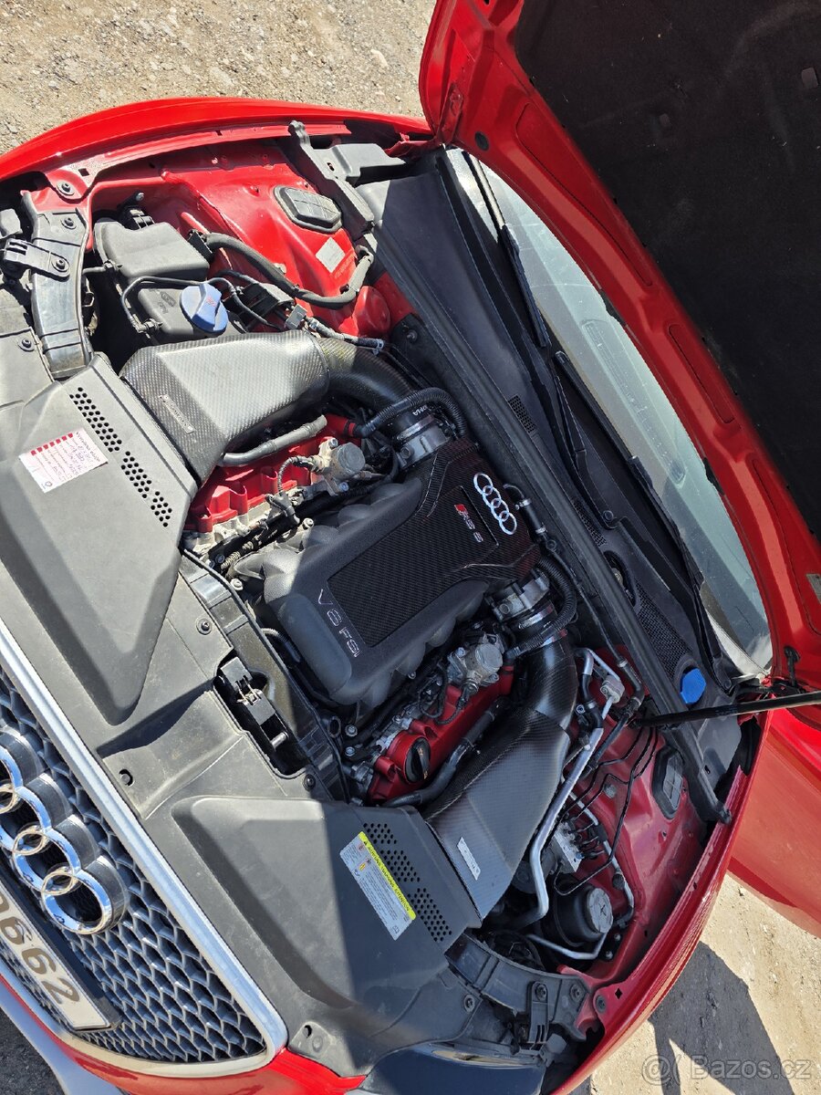 Audi RS5 4,2 fsi V8 331kW 2011 - 13