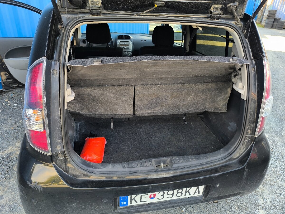 Subaru Justy 1.0 - 13