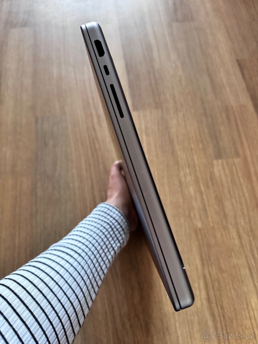 Apple MacBook Pro 14” M1 Pro 2021 - 13
