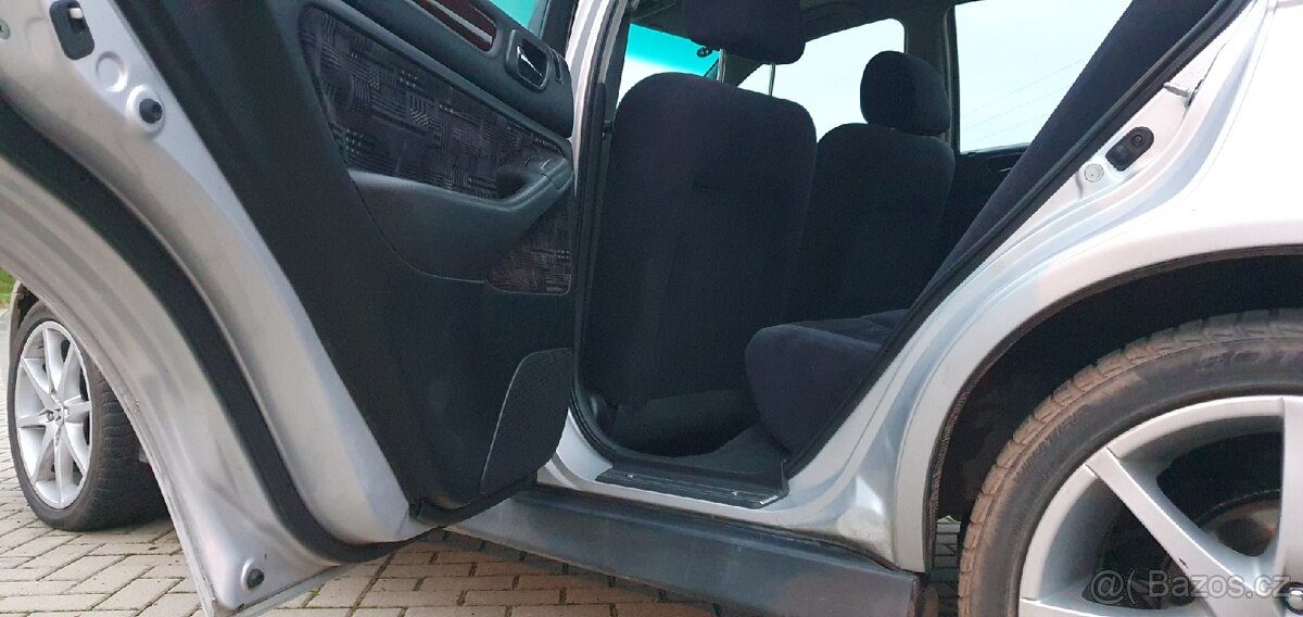 Honda Accord 2.0 - 13