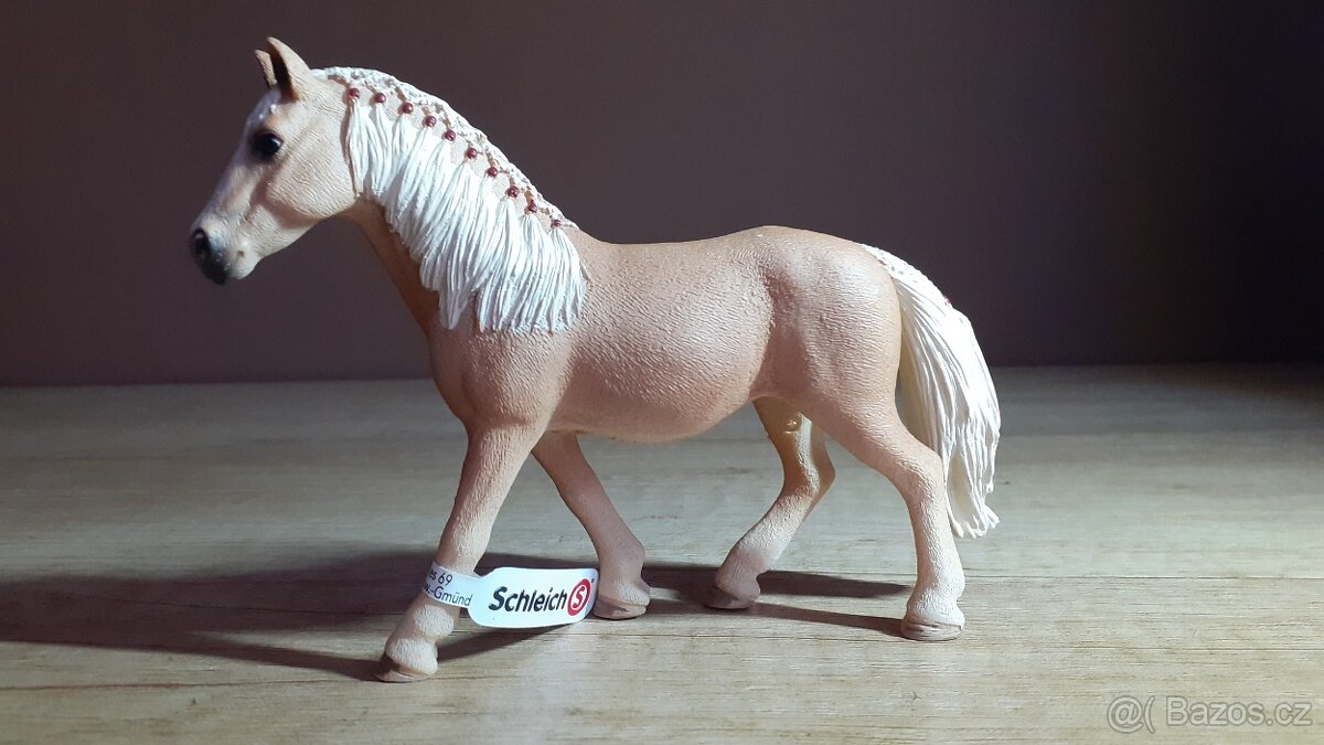 SCHLEICH Koně SBĚRATELSKÉ FIGURKY 13 - 13