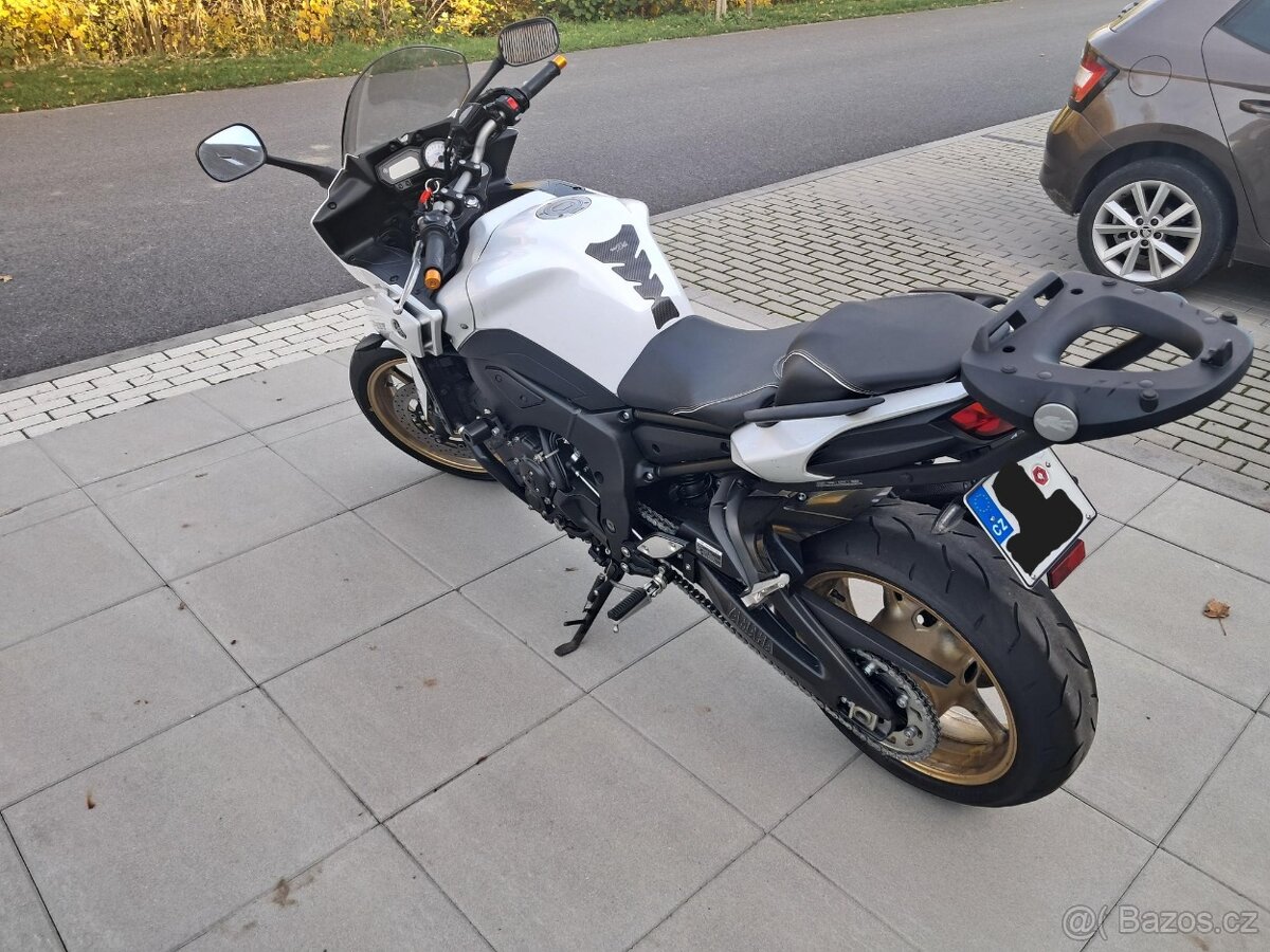 YAMAHA FZ8 ( Fazer ) - 13