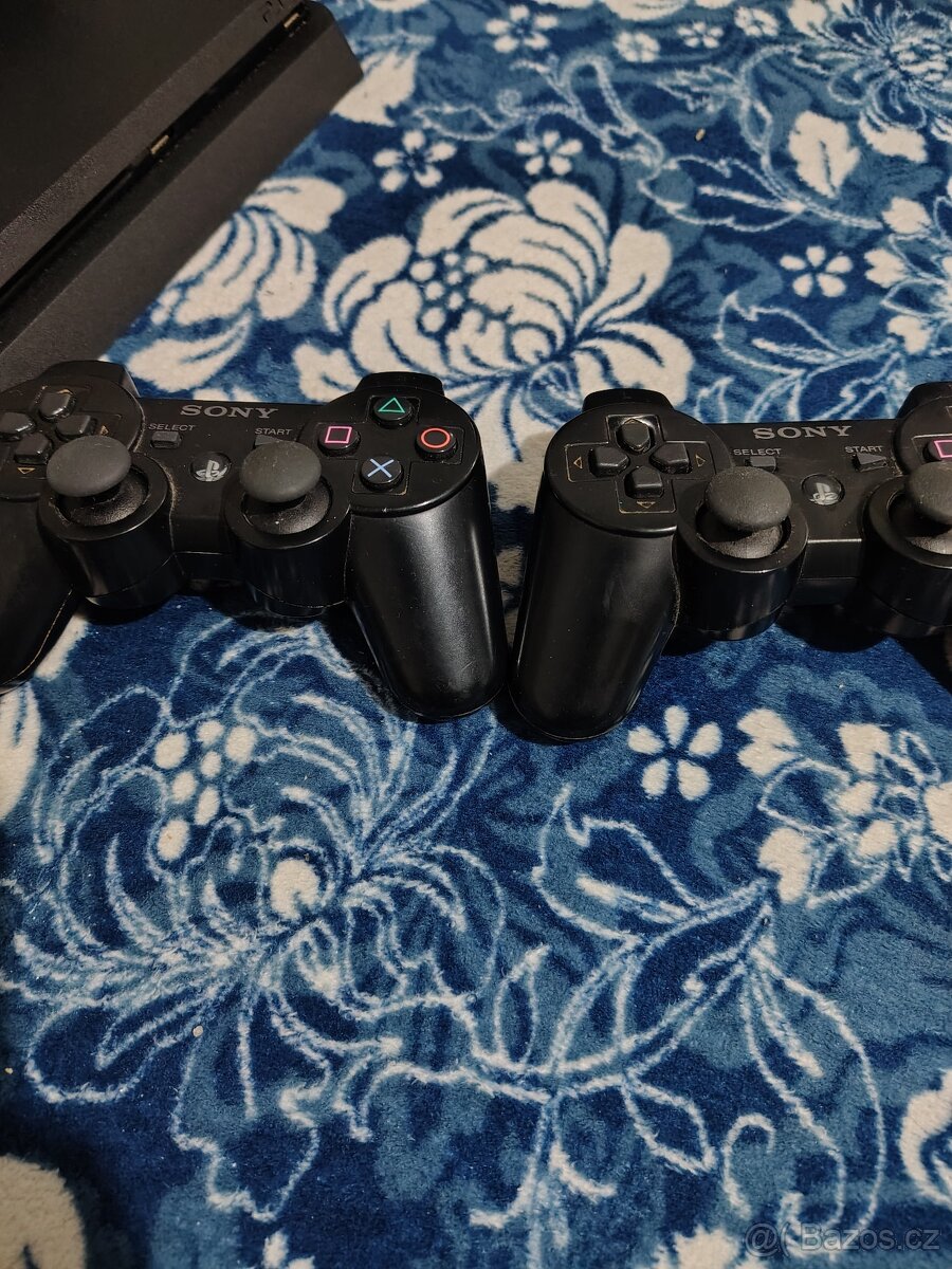 PlayStation 4 Slim 1TB - 13