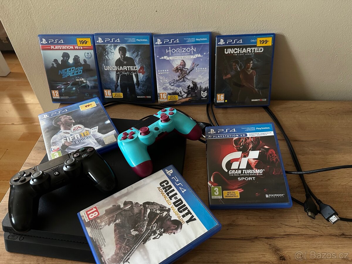 PlayStation 4 Slim - 13