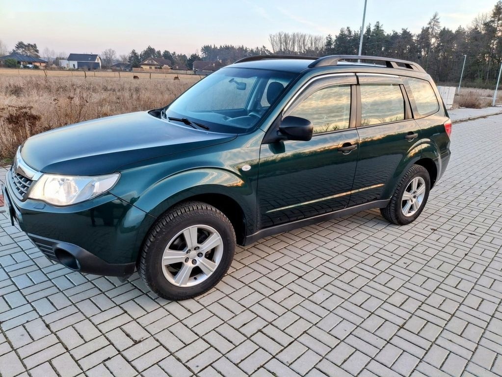 Subaru Forester,2.0 110 kw 4x4 Rezervace - 13