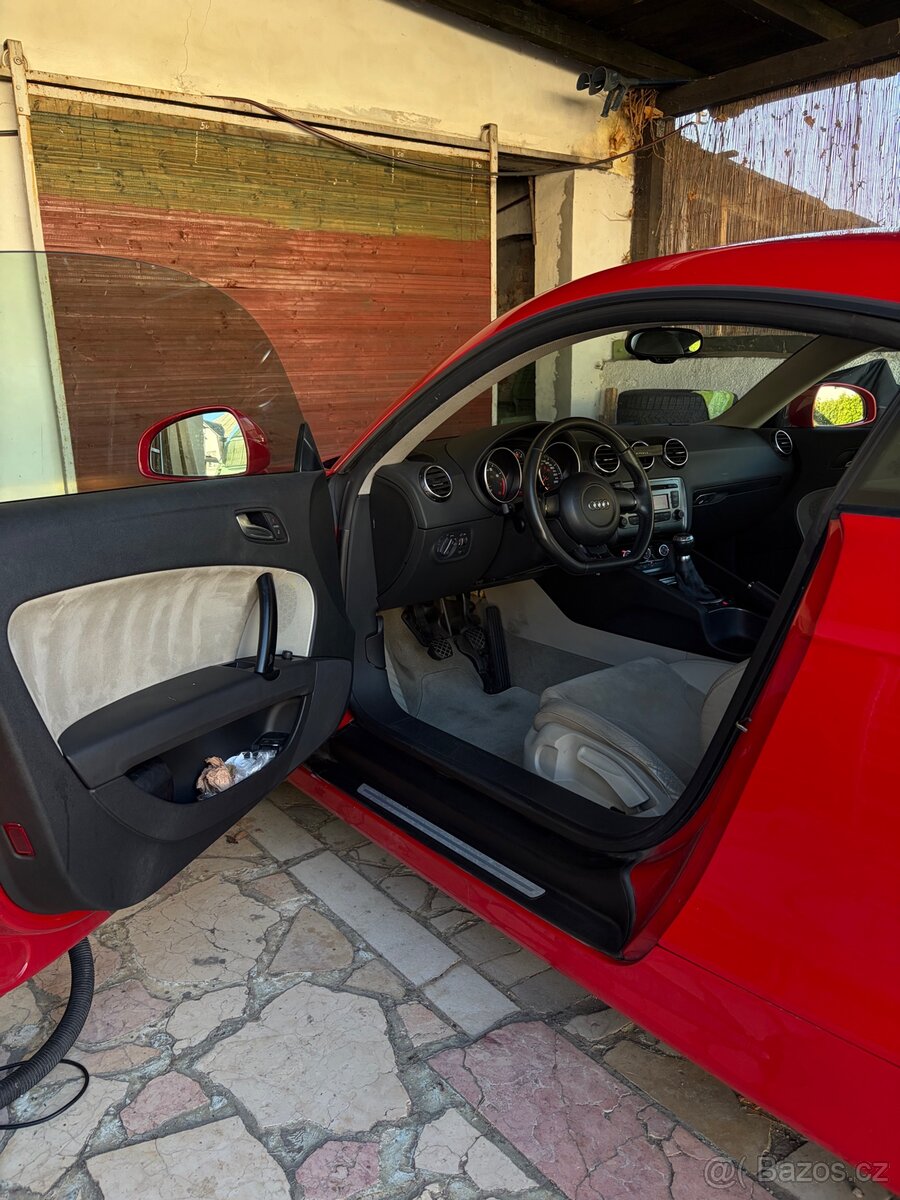 Audi TT 2.0TFSi 147kw - 13