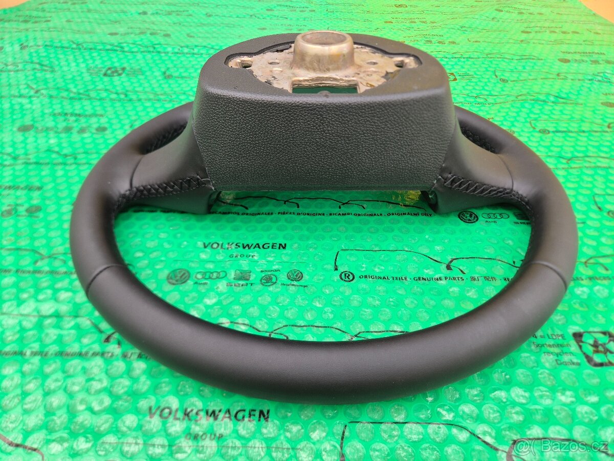 kožený čtyřramenný volant Škoda Fabia II (5J), Roomster, Yet - 13