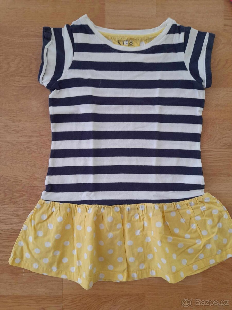 Dívka 4-6 let - Legíny, kalhoty, trička, šaty - 13