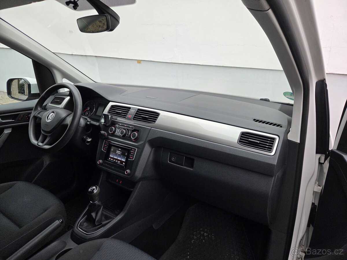 Caddy Maxi 2.0TDI 110kW, 7.míst, 2016, serviska, rozvody - 13