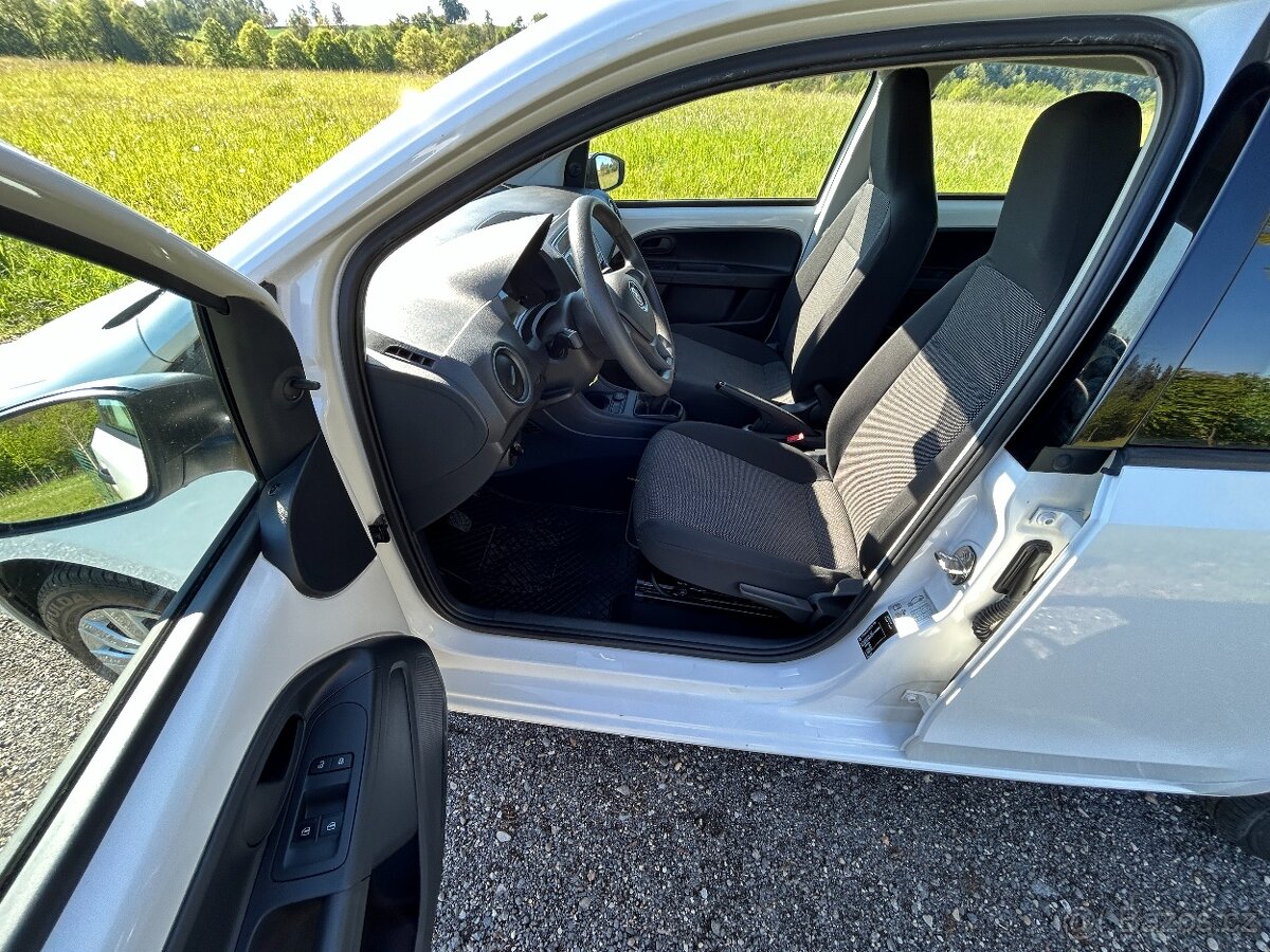 Prodám VW UP 1.0 MPI - 13