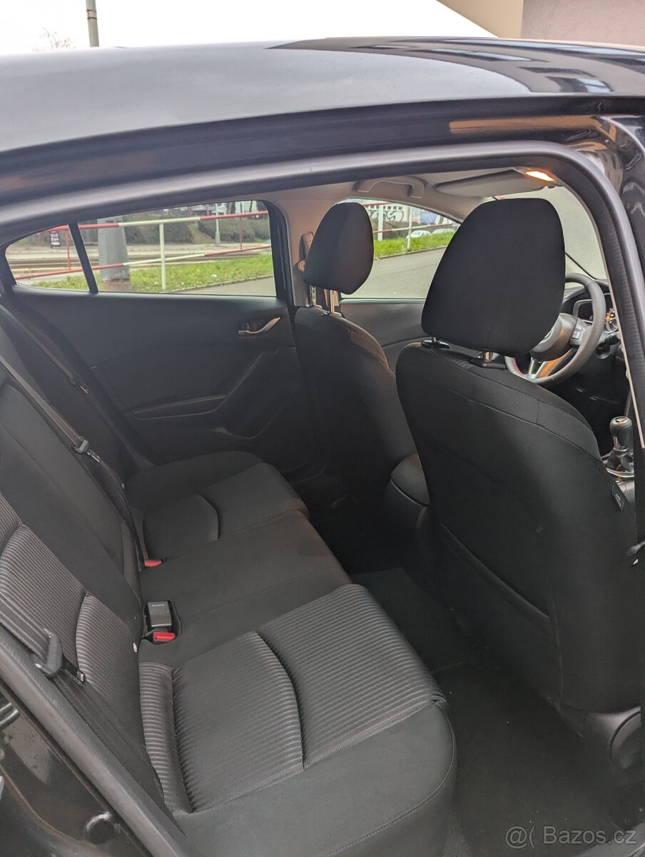 Mazda 3 2.2 D, 6MT, 2014 – pravidelný servis, spolehlivá - 13