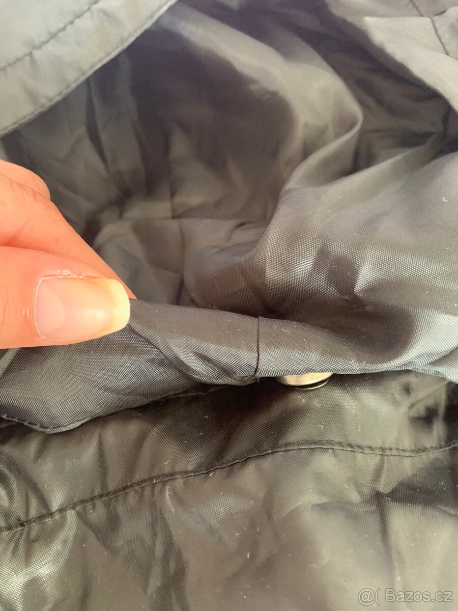 Krásný černý trenčkot do deště - 13