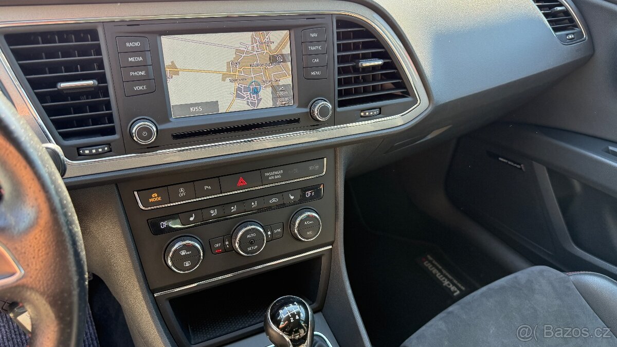 Seat Leon ST //2.0TDi//135kW//FR//LED//ACC// - 13