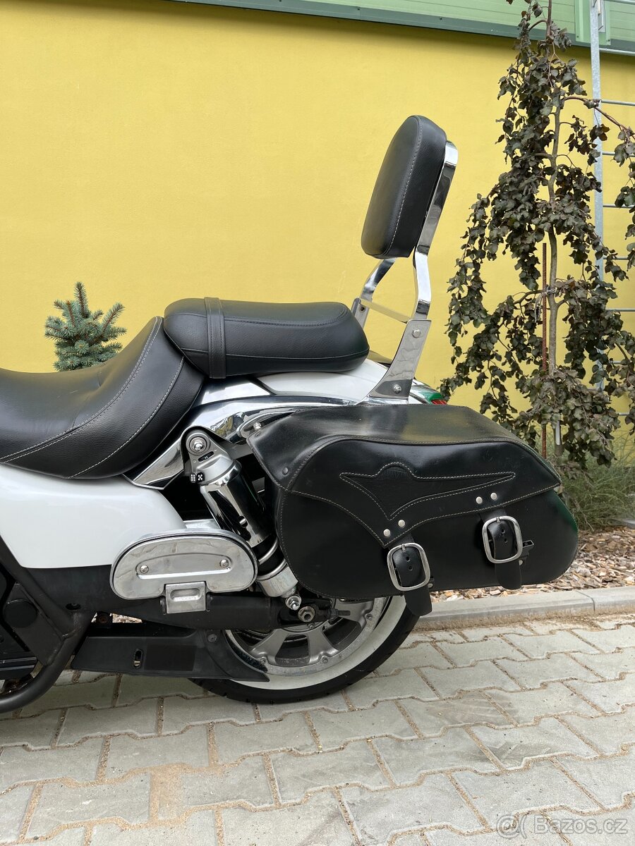 Kawasaki VN 1700 Classic - 13