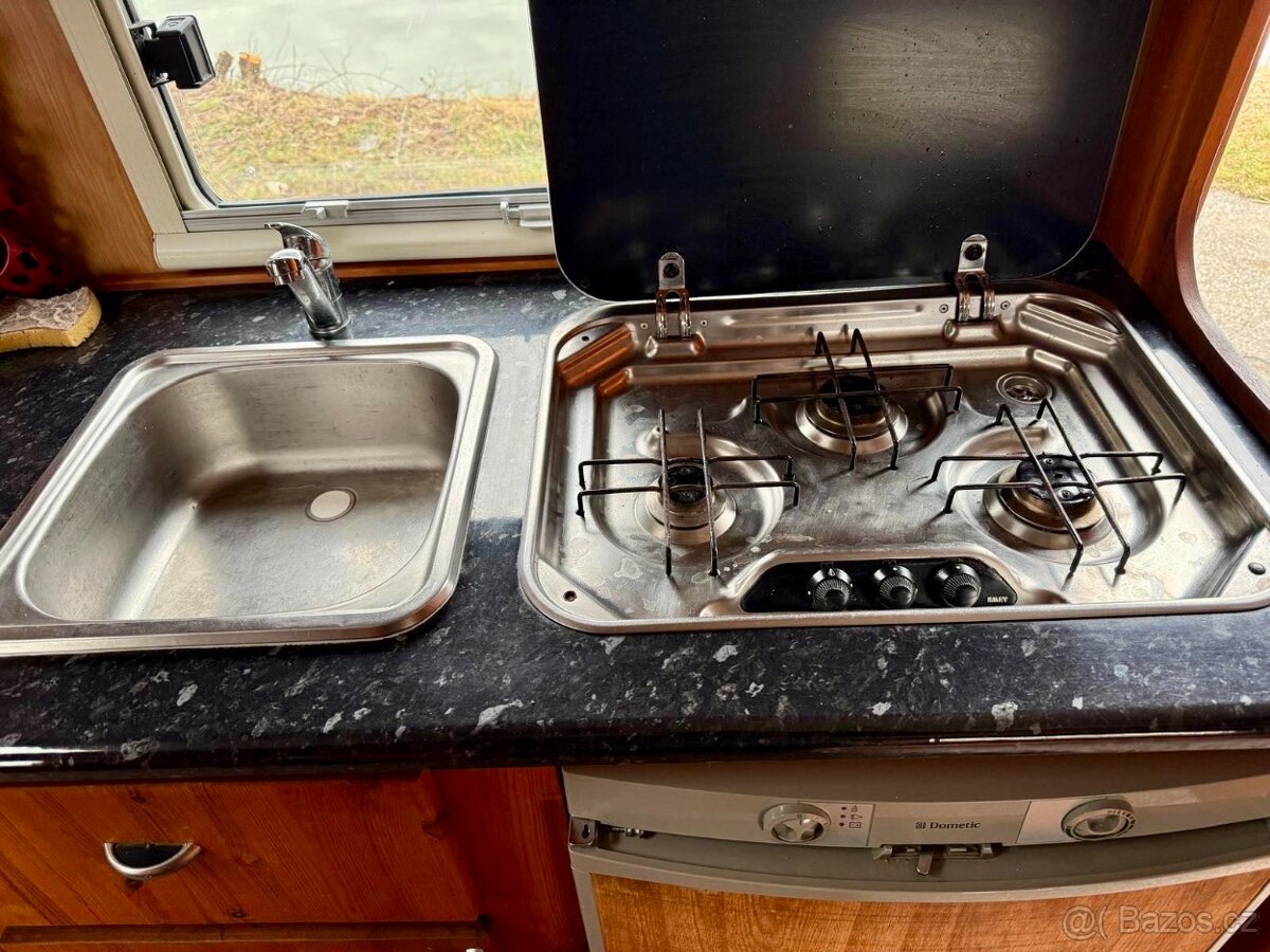 Prodám obytné auto - 13