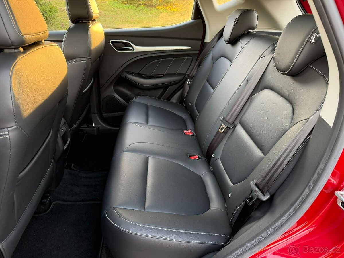 MG ZS, EV 105kW Luxury 73tkm m.ř. 2021 LED 1.Maj pano - 13