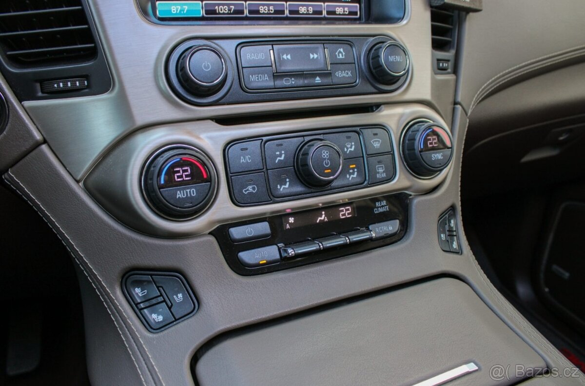 GMC Yukon Denali 6.2 V8 - 13