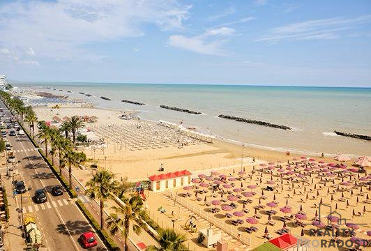 Prodej bytu 1+kk 35 m², via Lago di Como, Montesilvano, Itál - 13