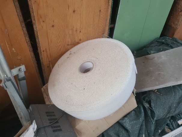 Soubor stavebního nářadí a stavebních hmot - 13