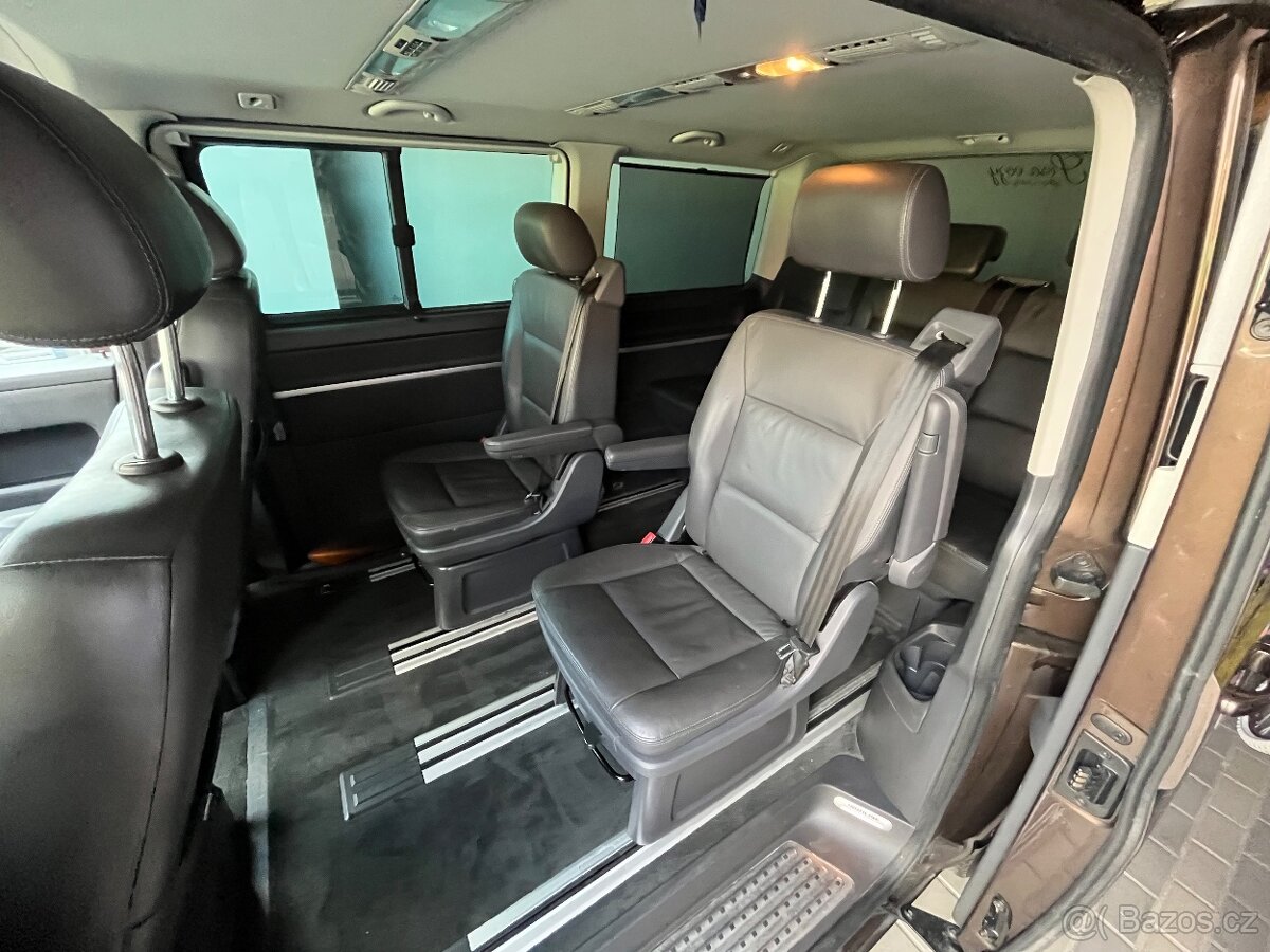 Volkswagen Multivan 2.0 TDI 2013 - 13
