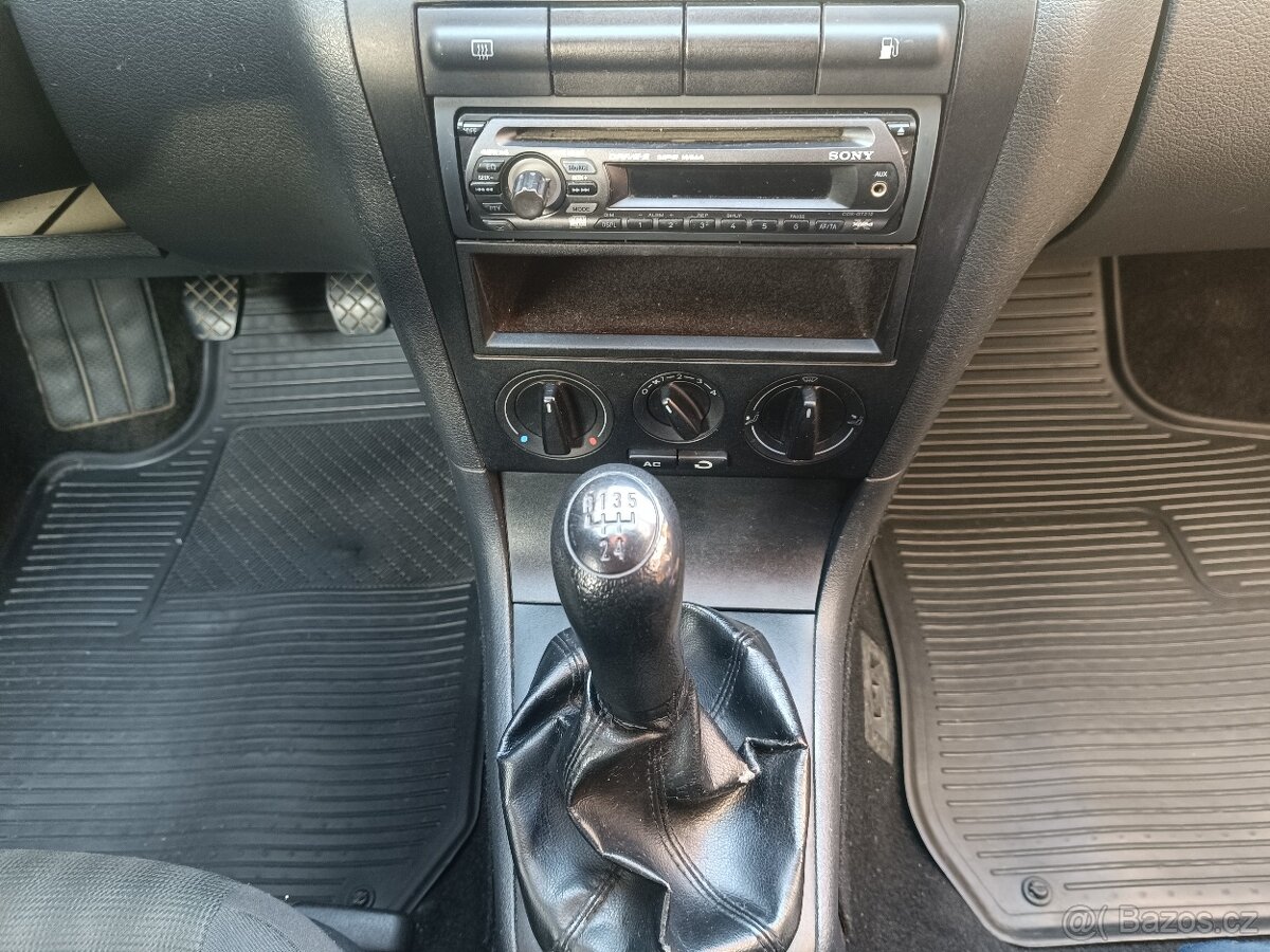 Škoda Octavia TOUR 1,6 75 kW, 2007 - 13