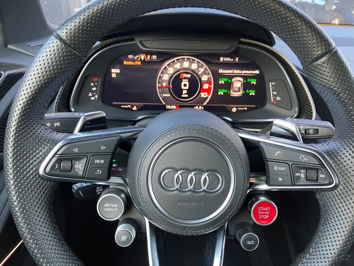 Audi R8 V10 Performance - 13