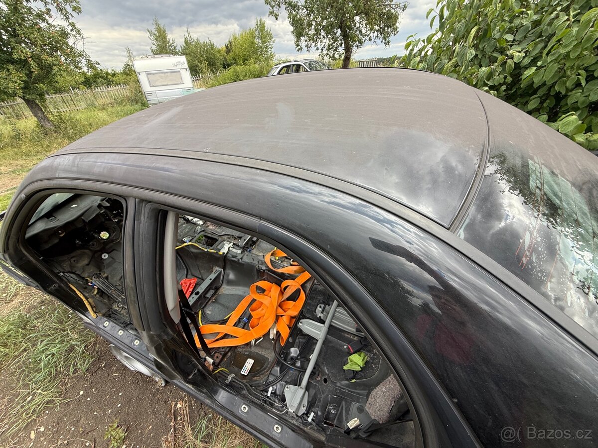 Subaru impreza gd karoserie - 13