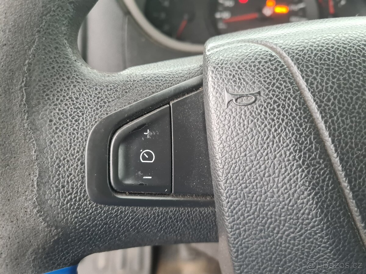 RENAULT MASTER 2,3 DCI 92 KW KLIMA SPACÍ NÁSTAVBA - 13