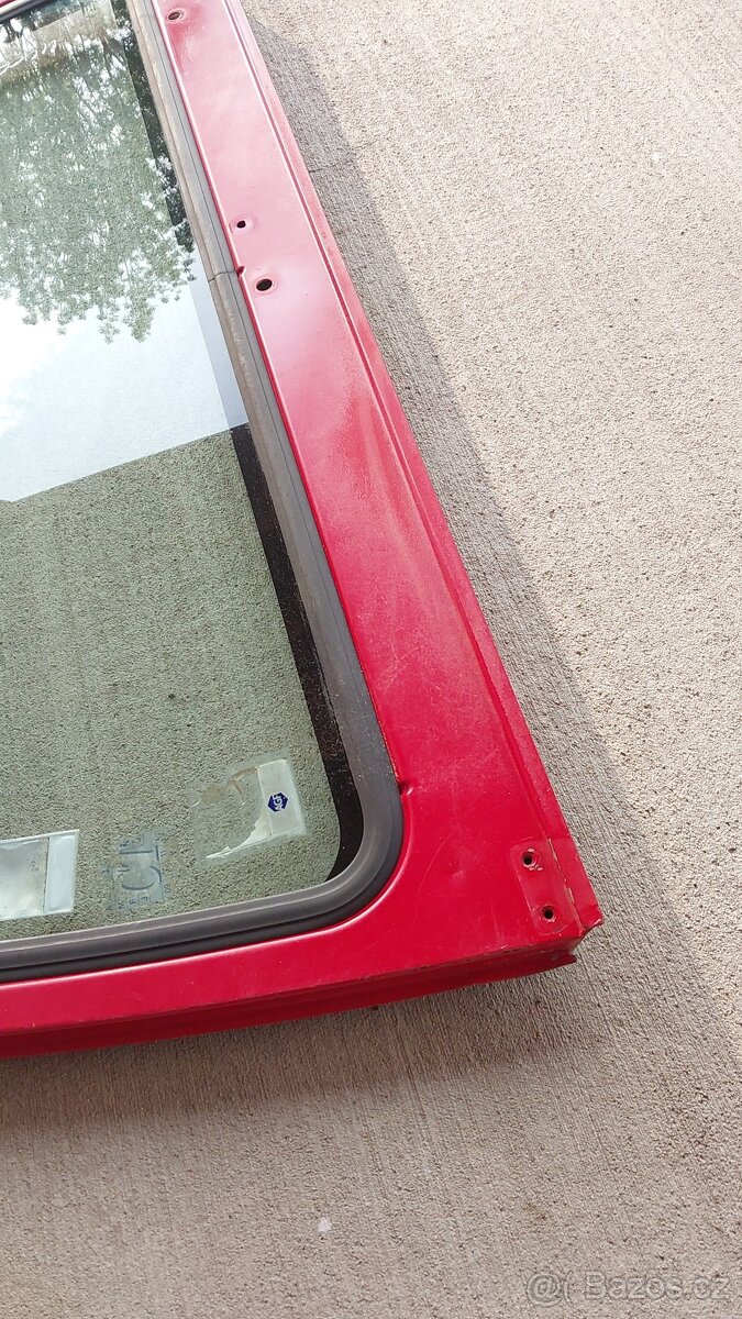 Suzuki Samurai SJ413 – Rám čelního skla červený - 13