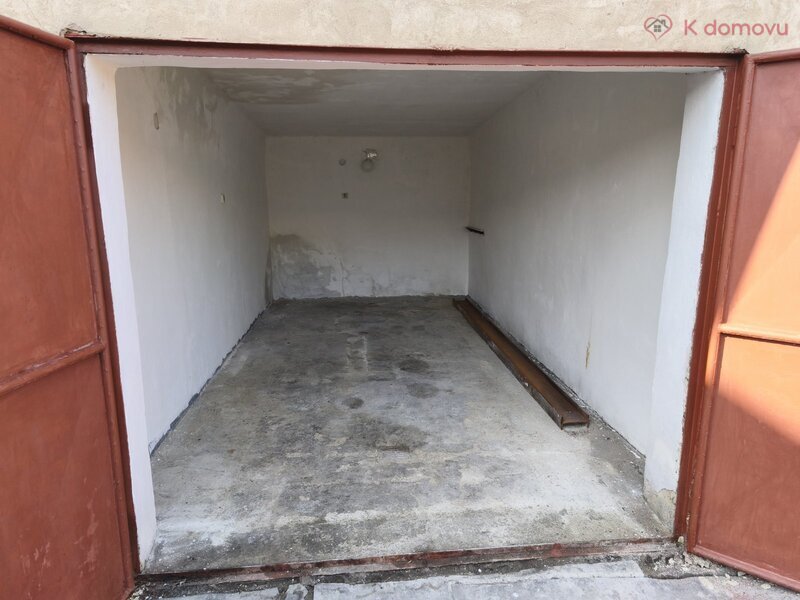 Prodej garáže v Olomouci Hodolanech - 13