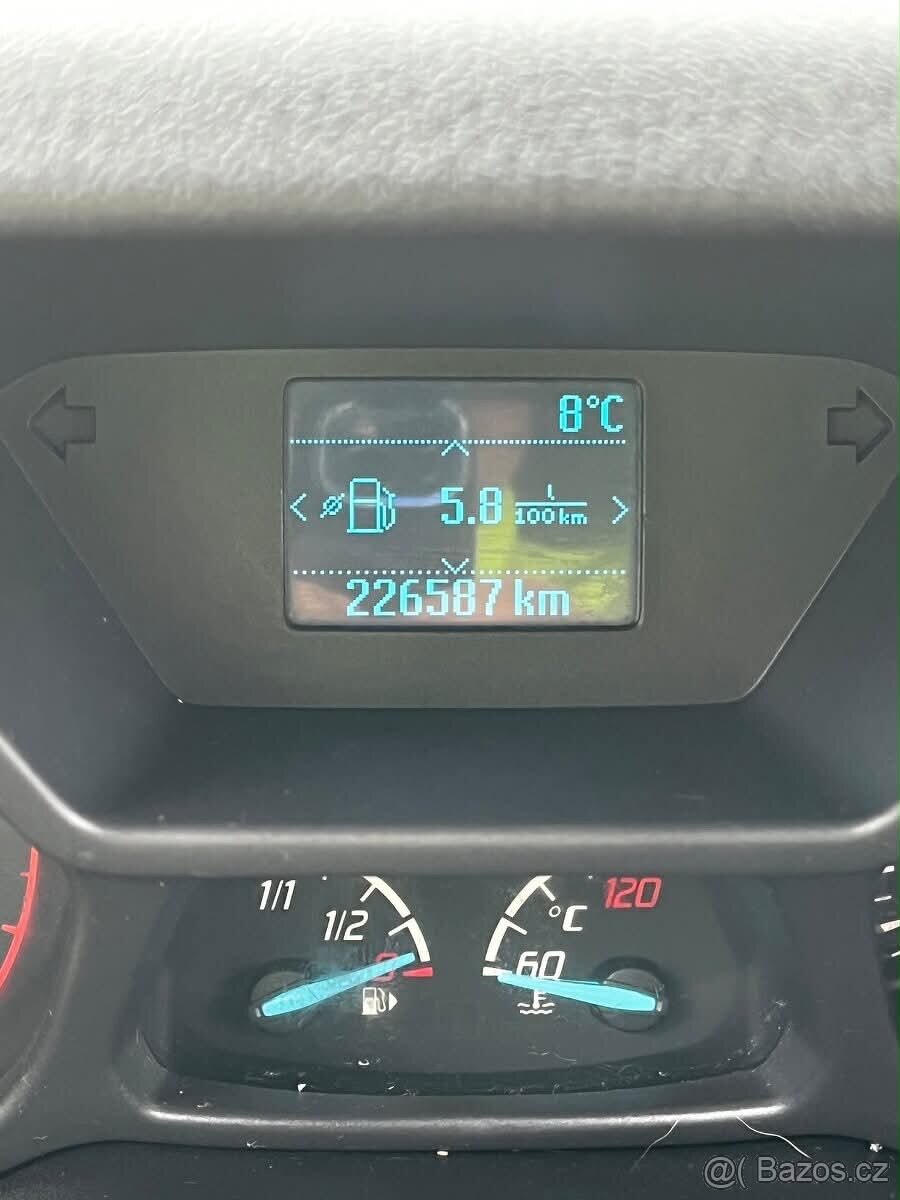 Ford Tourneo Connect - 13