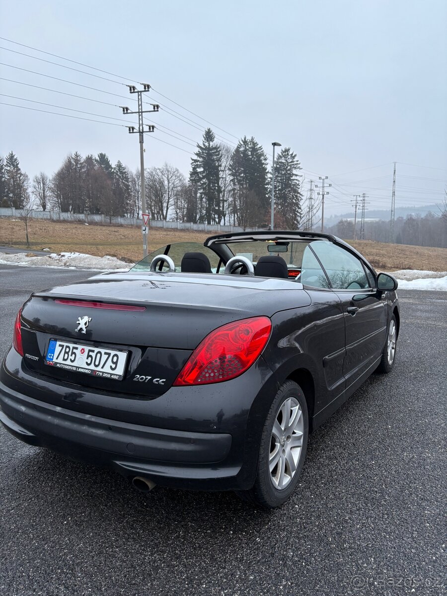 Peugeot 207cc - 13