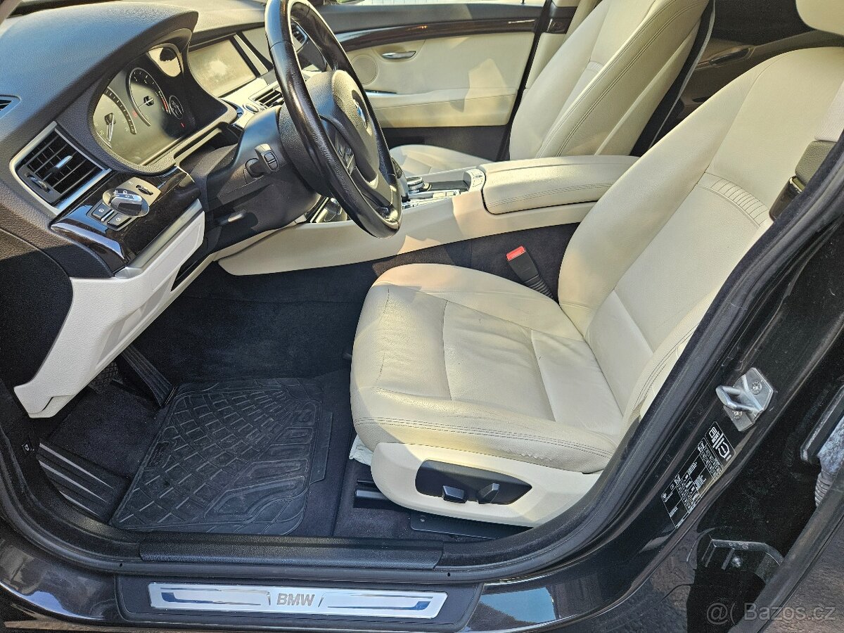 BMW GT 520D //LUXURY//135KW//PANORAMA// - 13