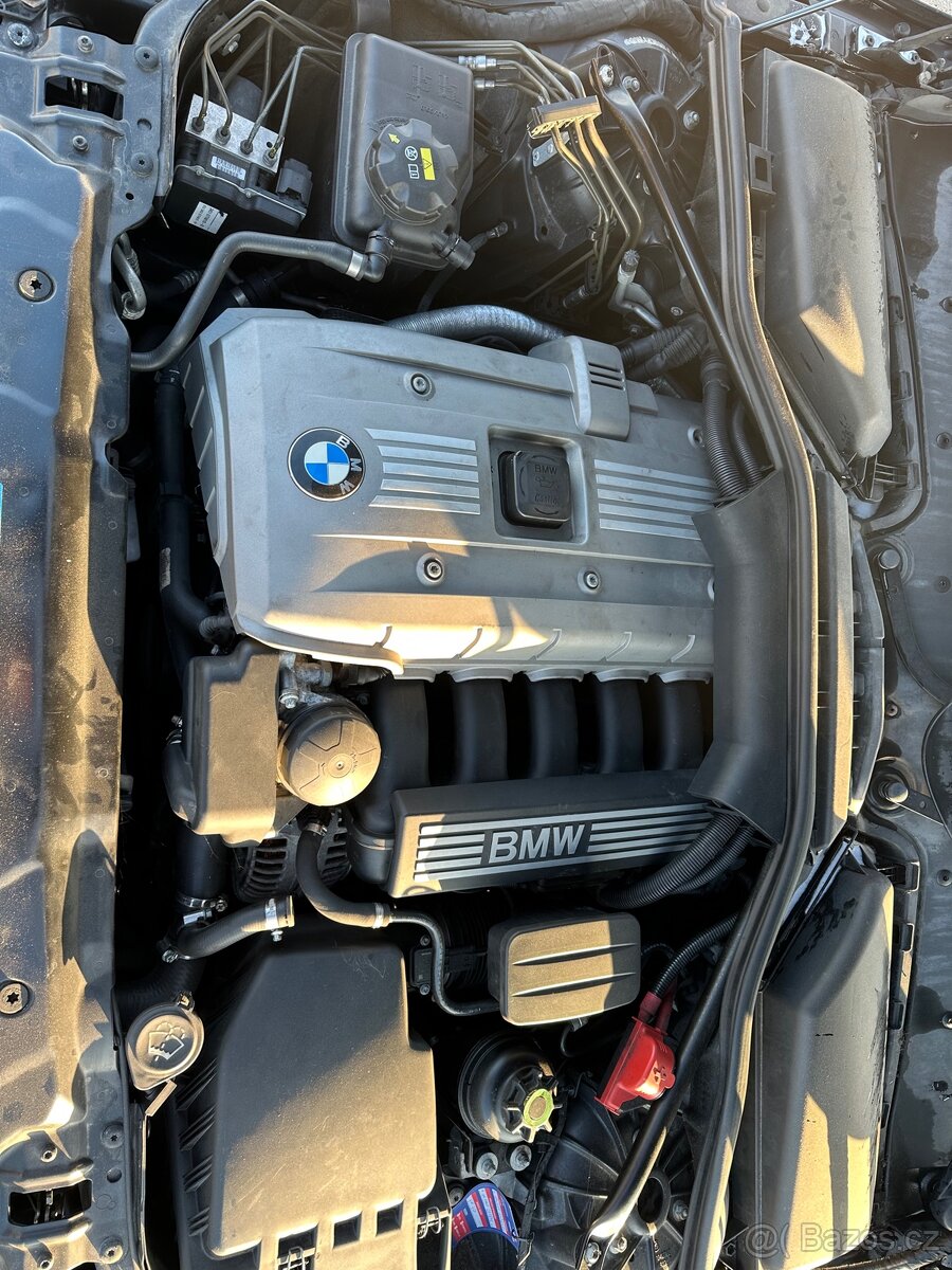 BMW 5 Touring E61 – 523i 130kW – M-Packet - 13