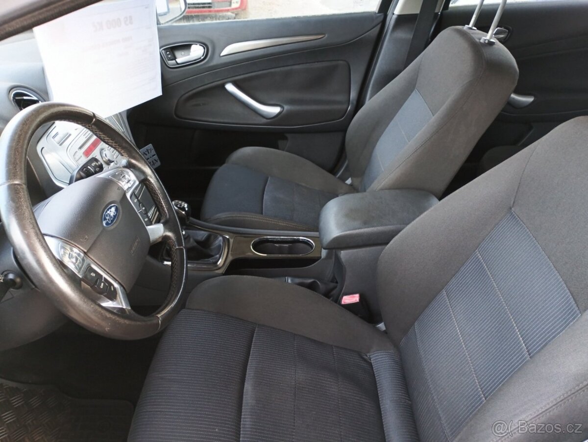 Ford Mondeo QXBA1G - 13