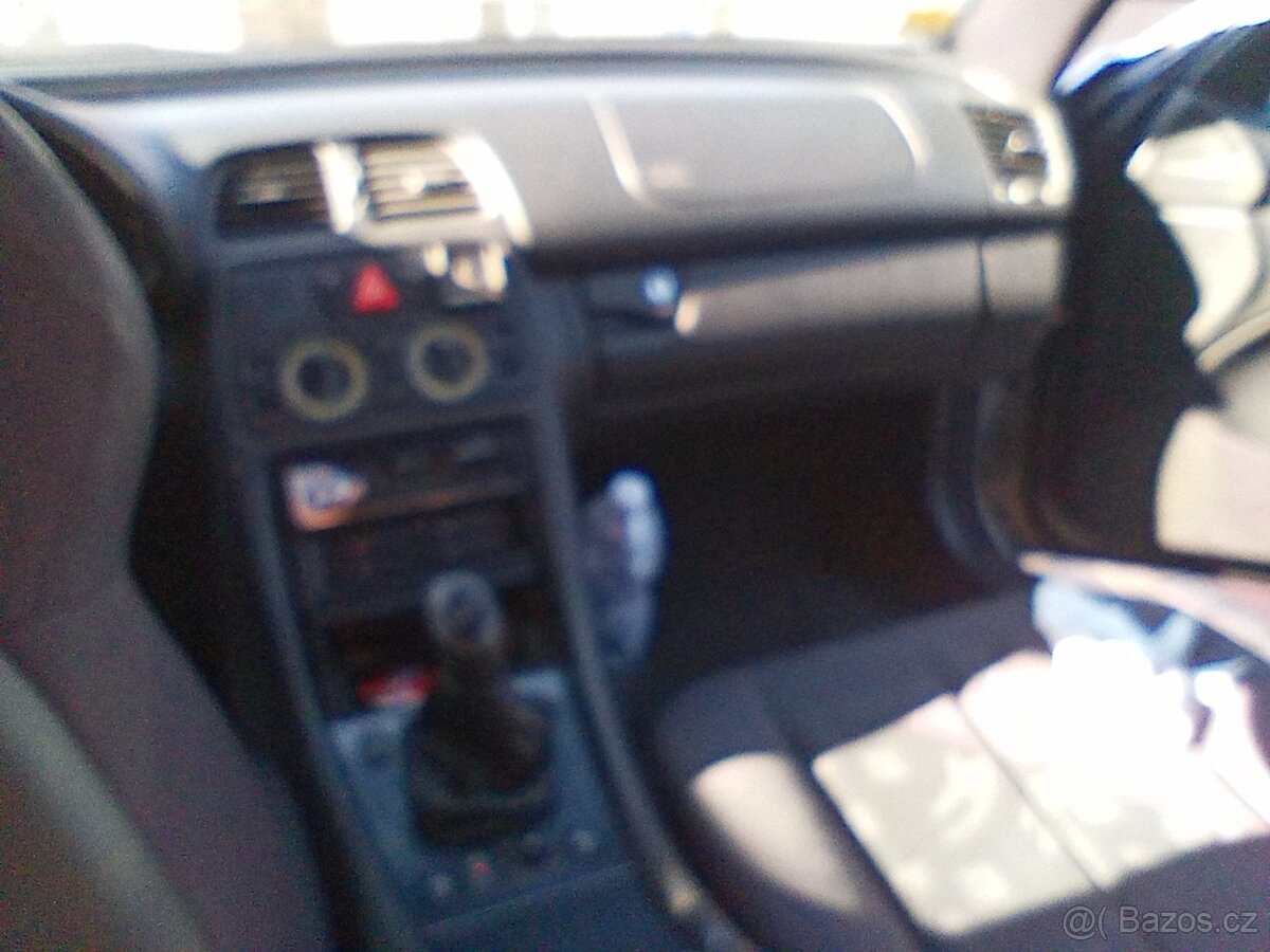 MERCEDES CLK PERFEKTNÍ STAV - 13