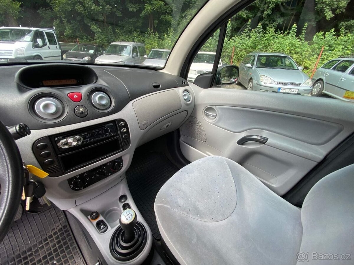 Citroen C3 1.4i 54kW el.okna STK 7/2027 140tkm ČR - 13