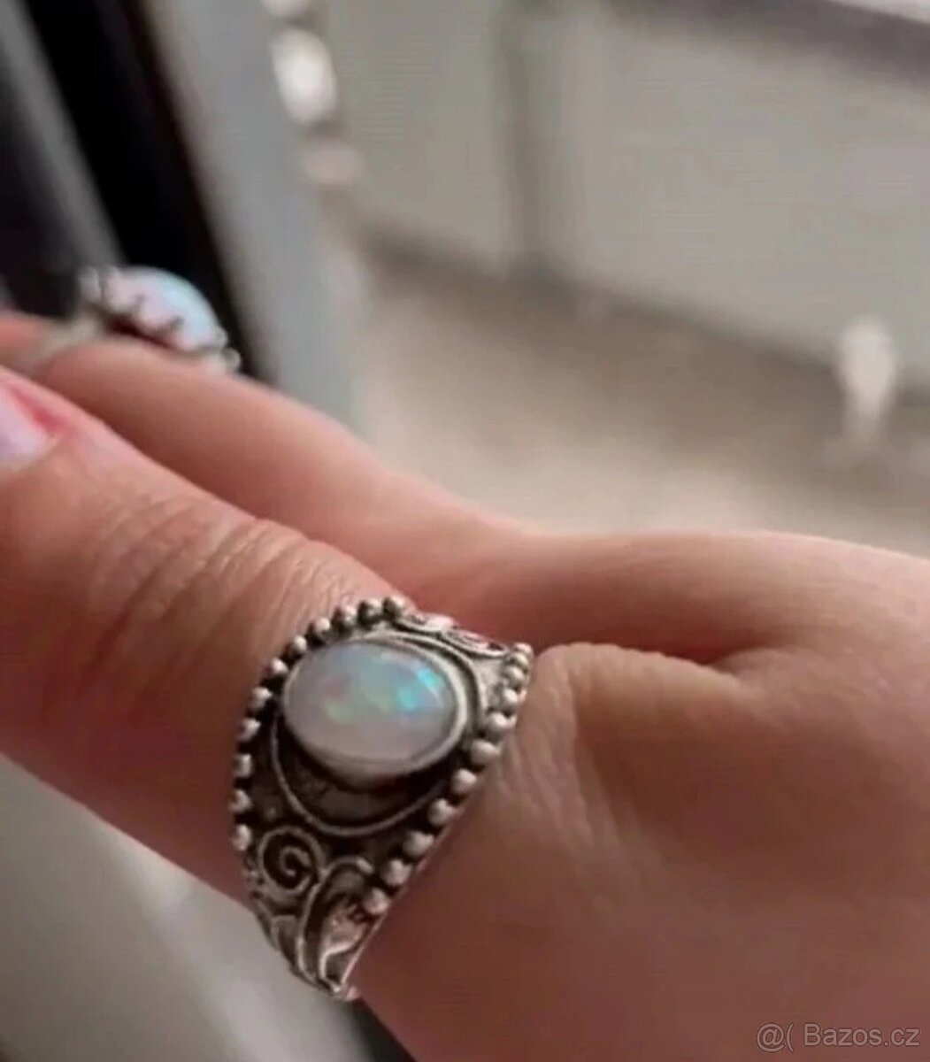 Nová sada souprava bižuterní 8 ks prstynku perletove - 13