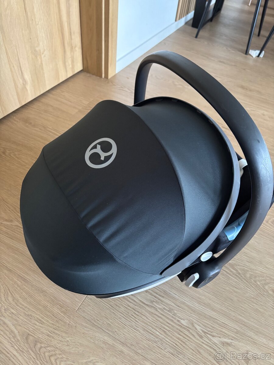 Autosedačka Cybex + isofixová základna - 13