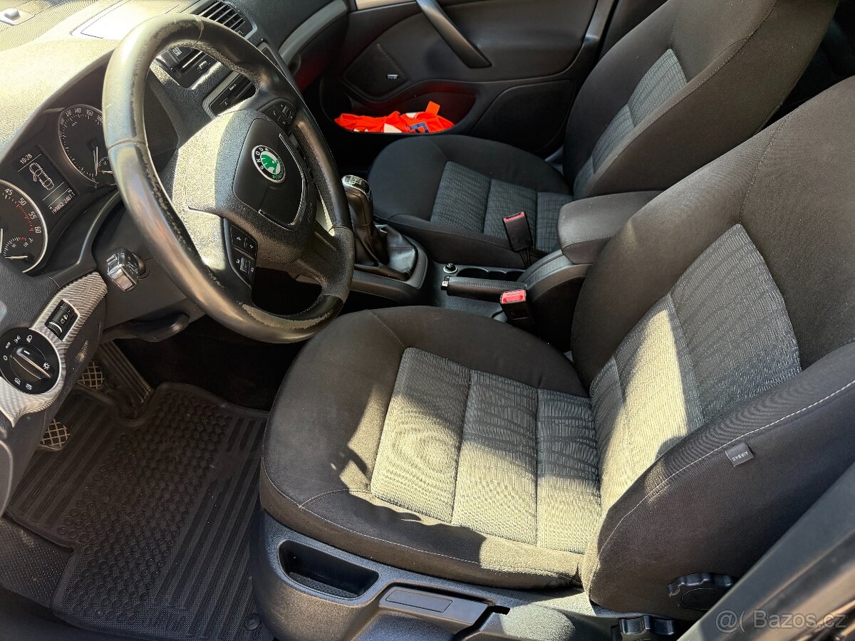 Škoda Octávia 2 facelift - 13