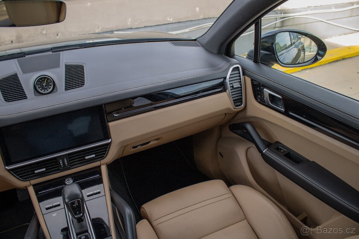 Porsche Cayenne E-Hybrid Tiptronic, plug-in hybrid - 13